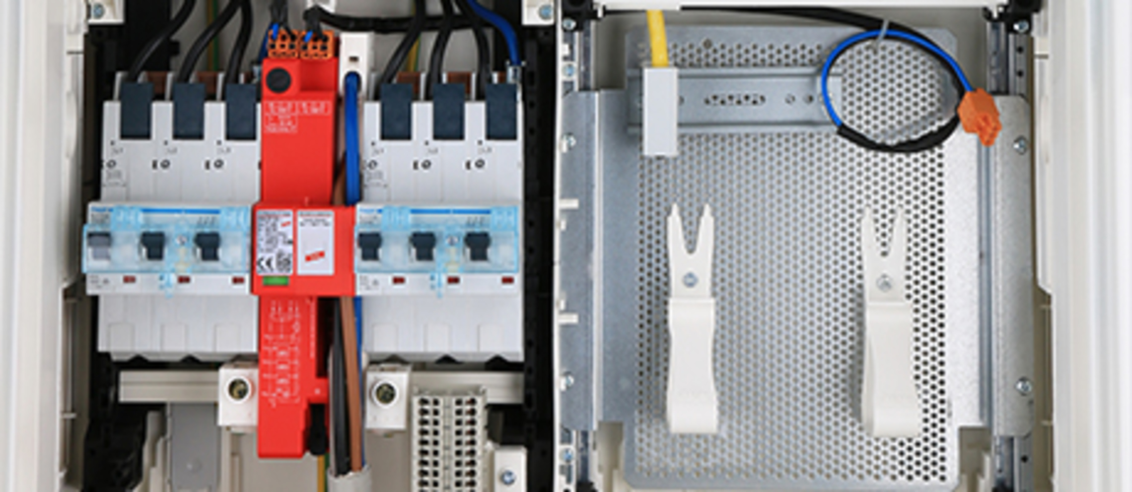 Hausanschluss, Zähler und Unterverteiler bei DM Elektrotechnik in Dettingen unter Teck
